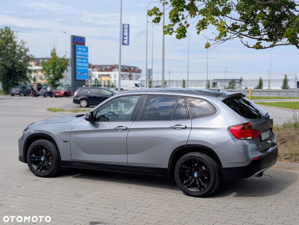 BMW X1 xDrive20d - 12