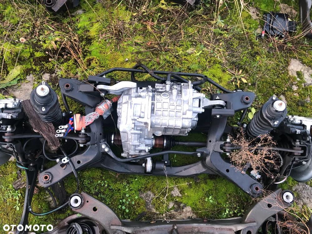 DYFERENCJAŁ MOST TYŁ OUTLANDER III PHEV