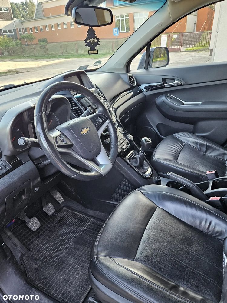 Chevrolet Orlando - 14