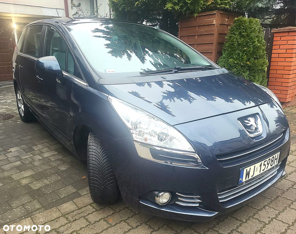 Peugeot 5008 - 3