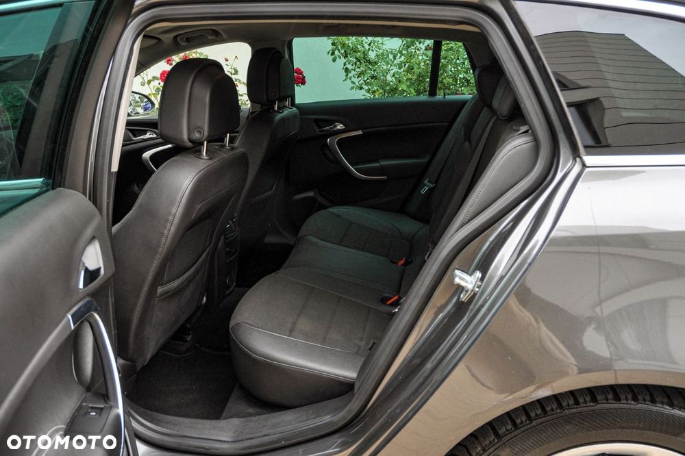 Opel Insignia - 9