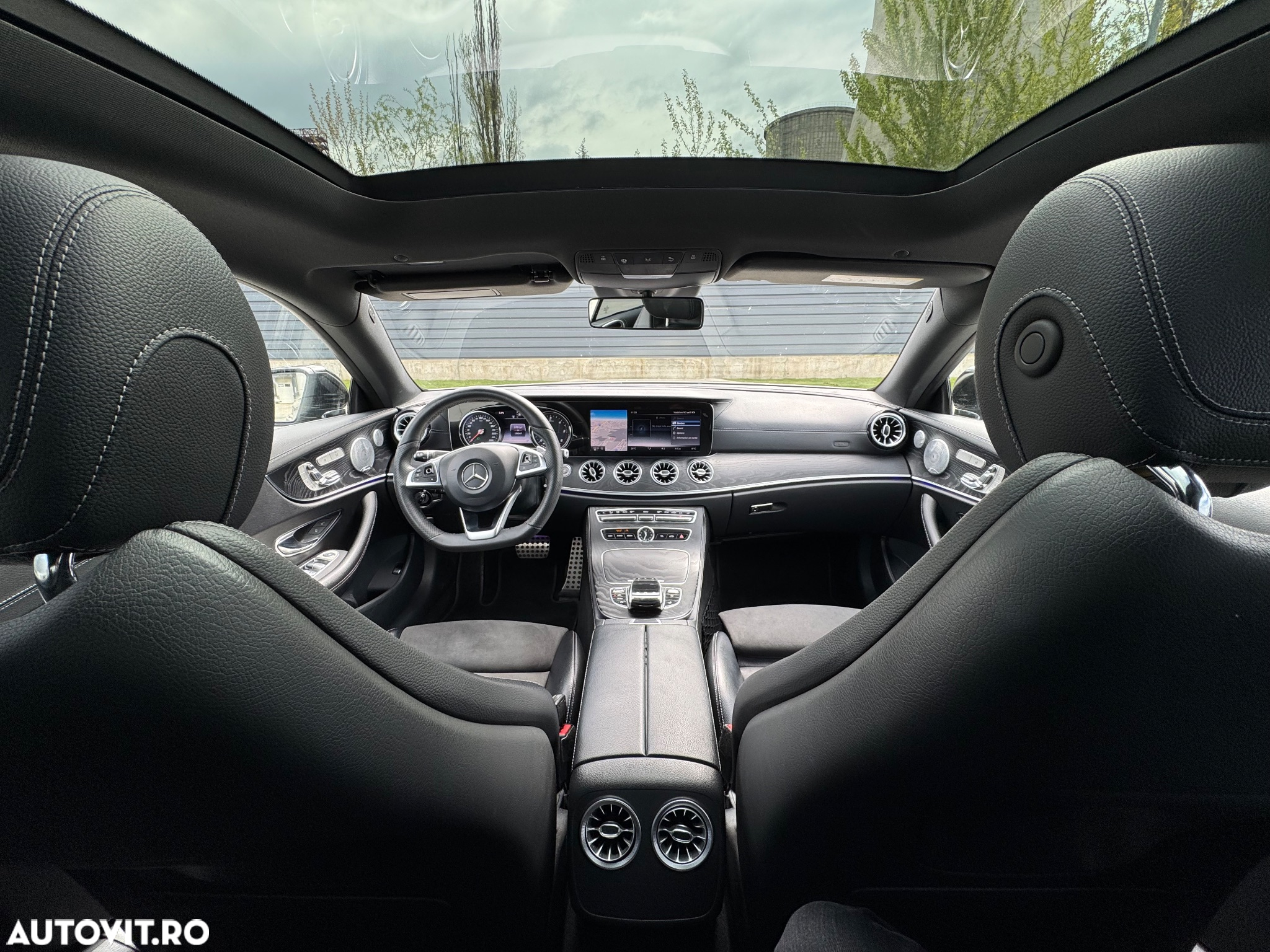 Mercedes-Benz E 220 d 4MATIC Cabrio - 3