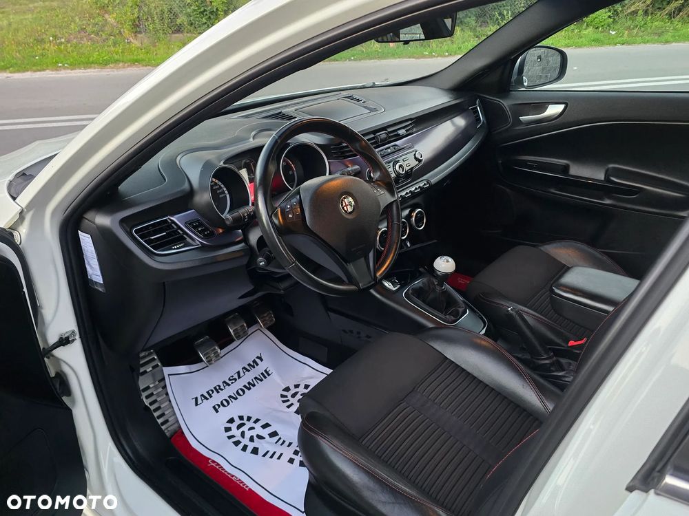 Alfa Romeo Giulietta 1.6 JTDM 16V Turismo - 30