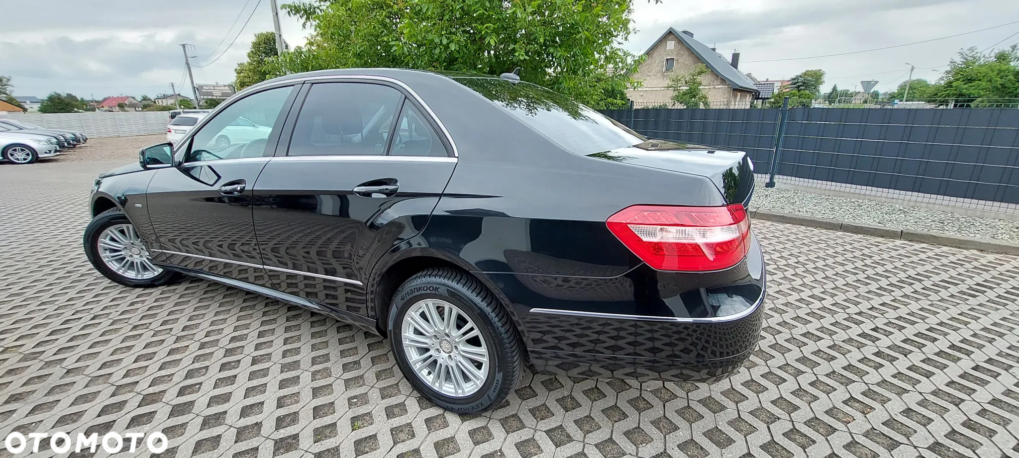 Mercedes-Benz Klasa E - 24