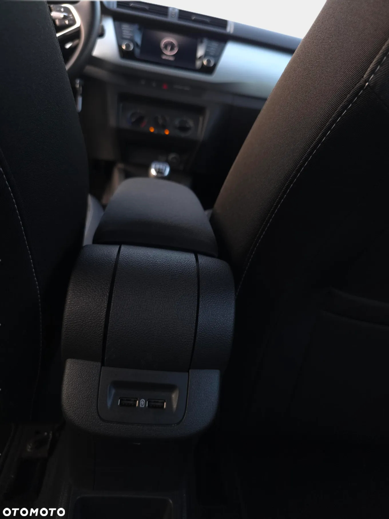 Skoda Fabia 1.0 Ambition - 14