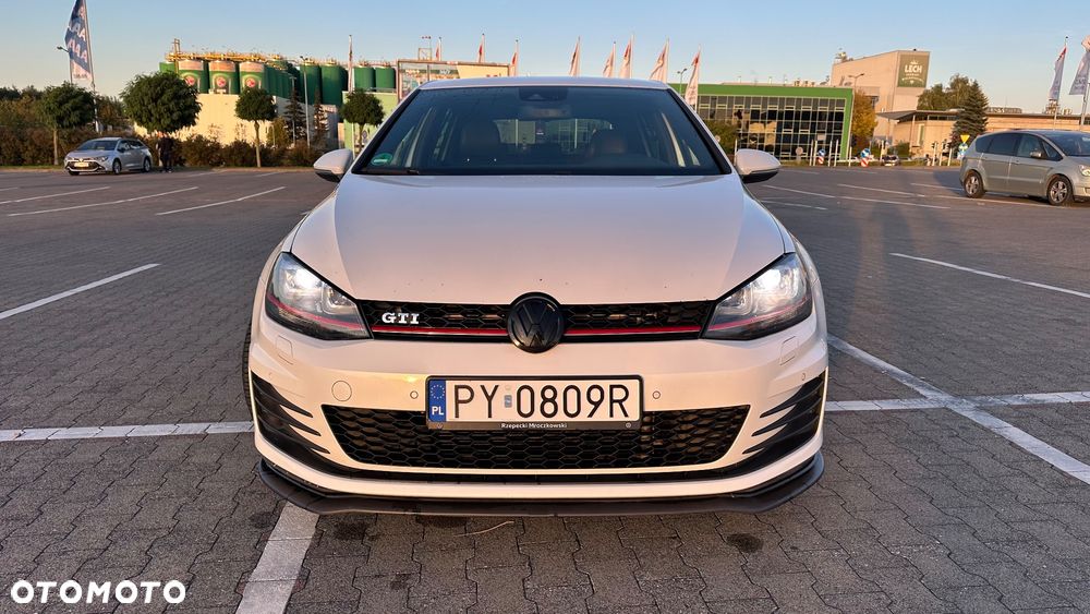 Volkswagen Golf 2.0 TSI BMT GTI Performance DSG - 3