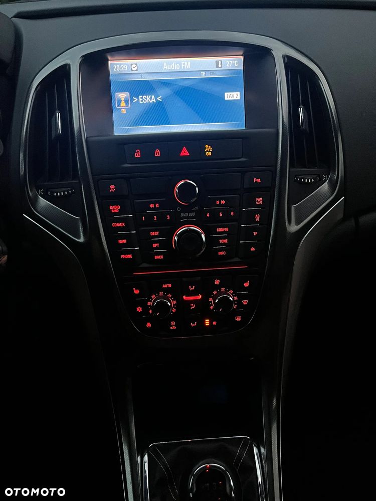 Opel Astra 1.4 Turbo Cosmo - 32