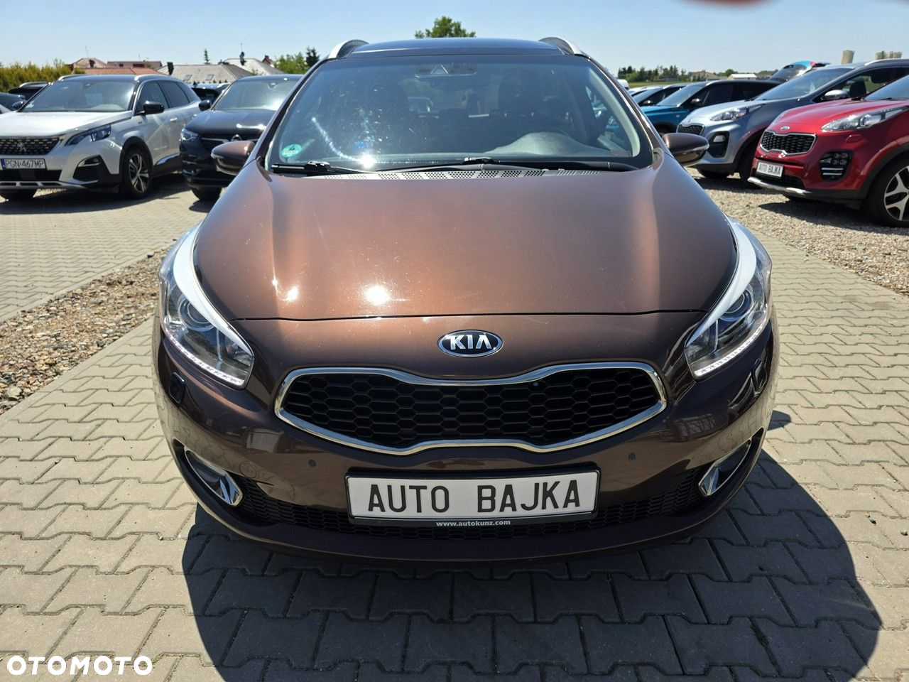 Kia Ceed 1.6 GDI DCT SW Platinum Edition - 30