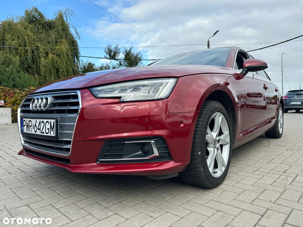 Audi A4 Limousine - 32