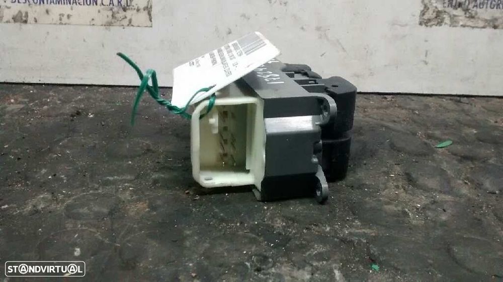 COMANDO ELEVADOR DE VIDRO FRONTAL ESQUERDO TOYOTA YARIS 2009 - - 2