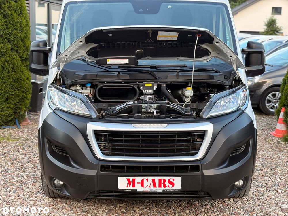 Peugeot Boxer 335 L3H2 Premium - 22