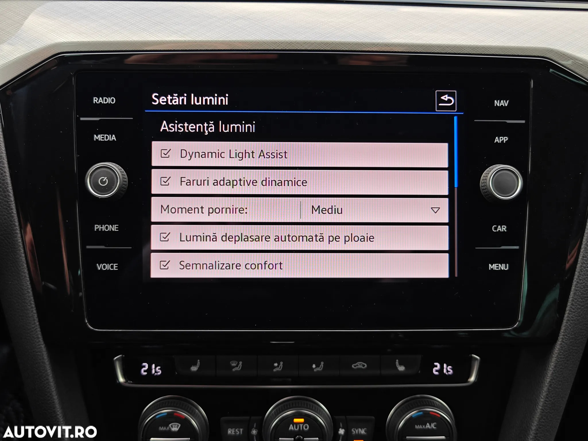 Volkswagen Passat Variant 2.0 TDI DSG Business - 22