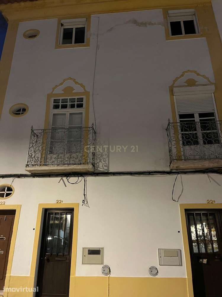 Apartamento Renovado em Caia, Elvas - 3 Quartos e Terraço - Grande imagem: 2/27