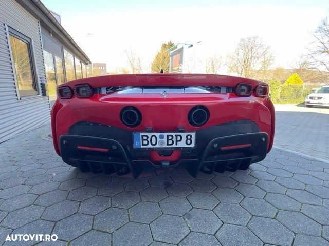 Ferrari SF90 Stradale - 4