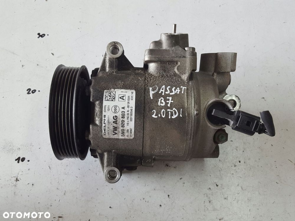 VW PASSAT B7 10-14r 2.0 TDI SPRĘŻARKA KLIMATYZACJI 5N0820803A - 1