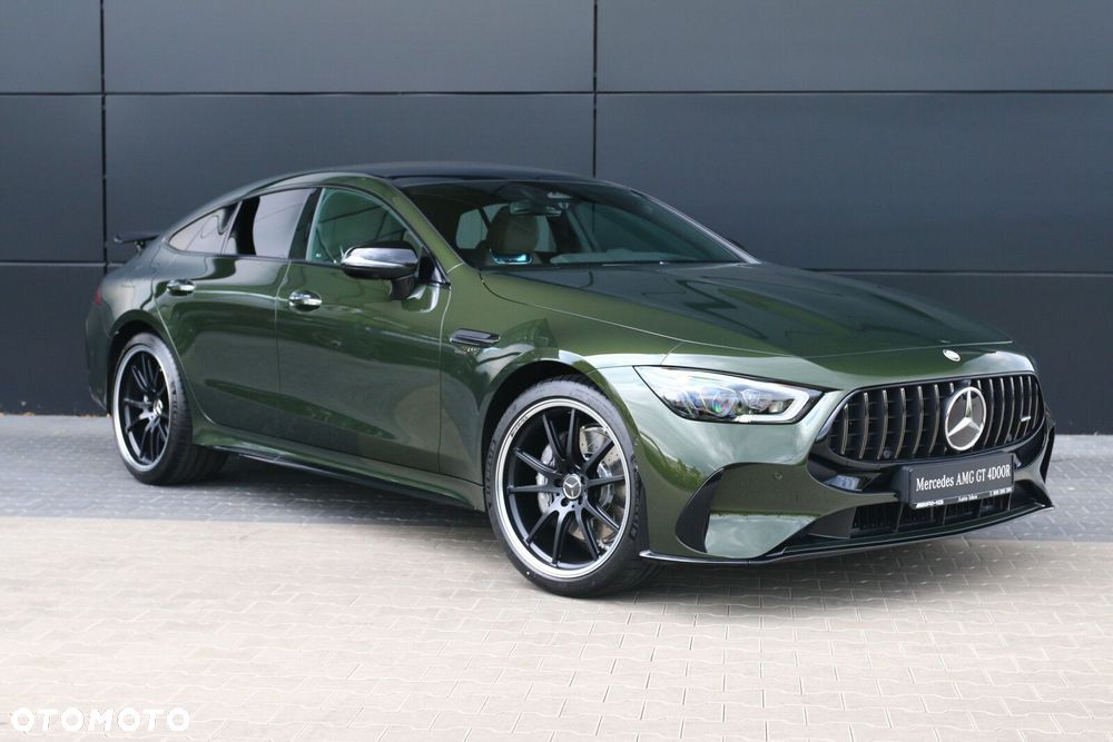 Mercedes-Benz AMG GT - 4