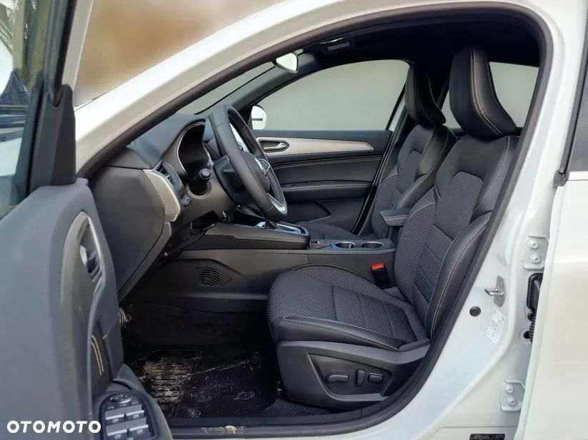 Renault Arkana 1.6 E-Tech Full Hybrid 145 Evolution MMT - 13