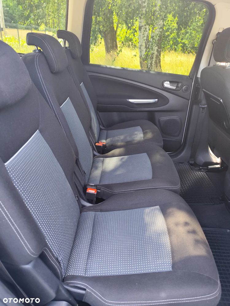 Ford Galaxy 2.0 TDCi Trend - 17