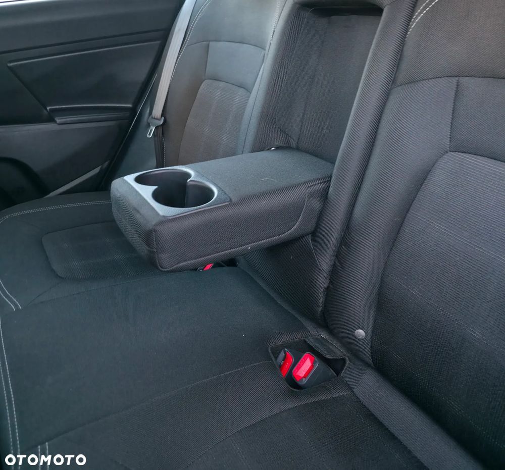Kia Sportage 1.6 GDI Business Line L 2WD - 18