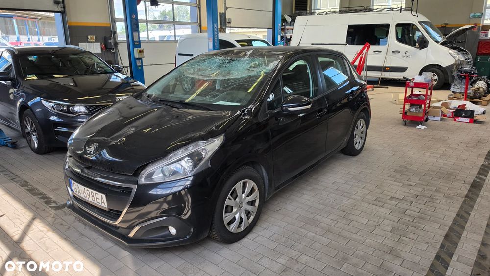 Peugeot 208 1.5 BlueHDi Allure S&S - 1