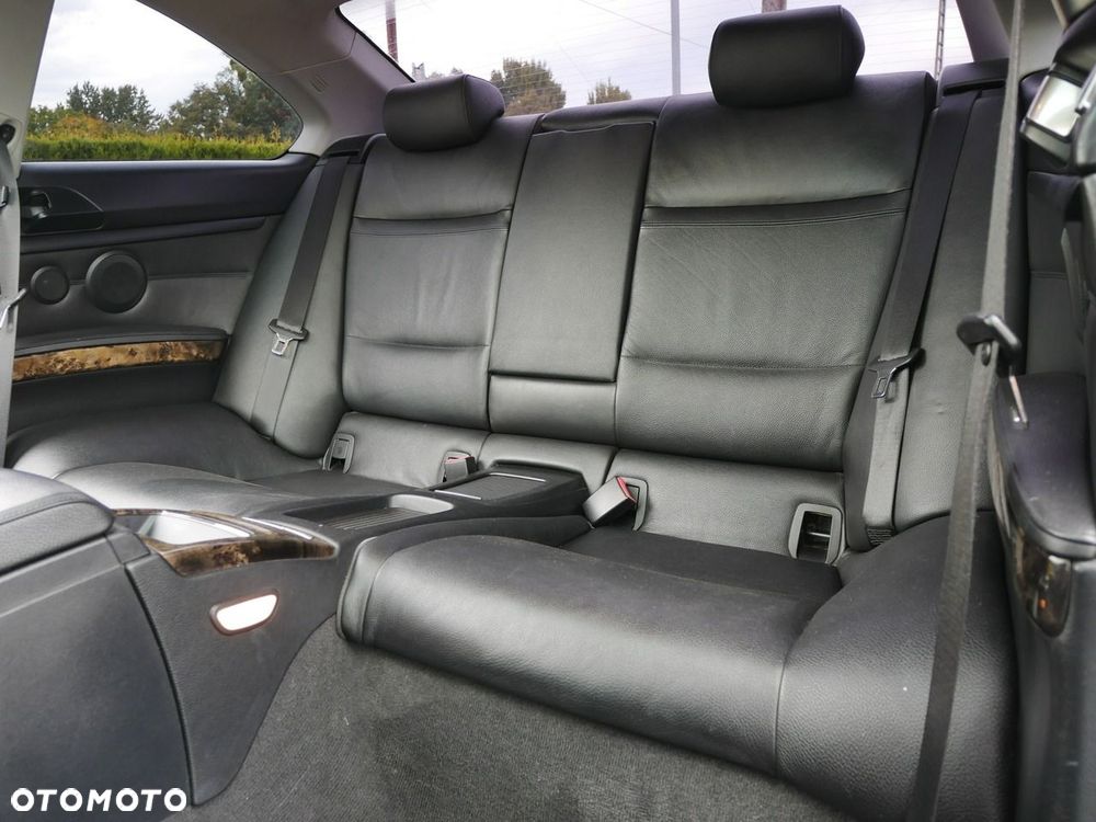 BMW Seria 3 - 12