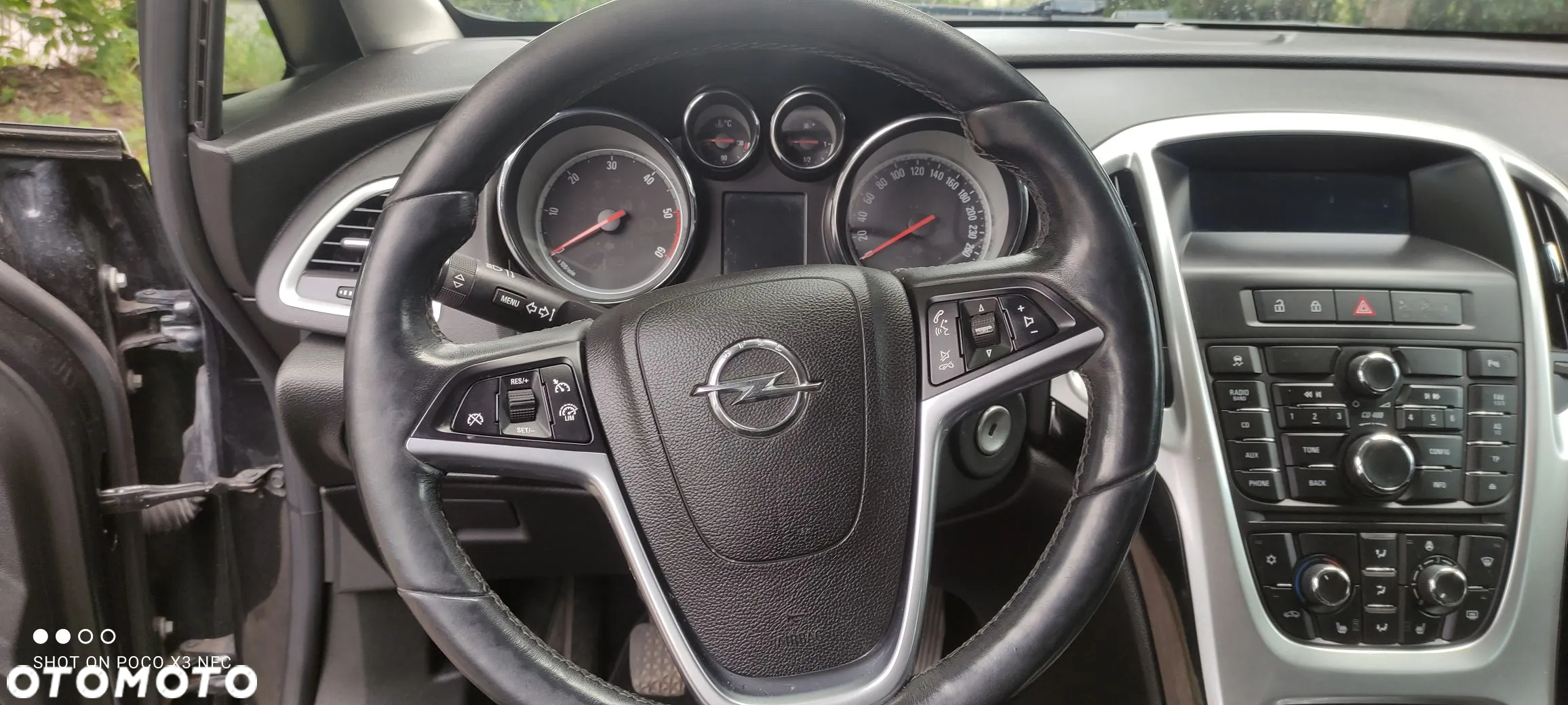 Opel Astra 2.0 CDTI Exklusiv - 21