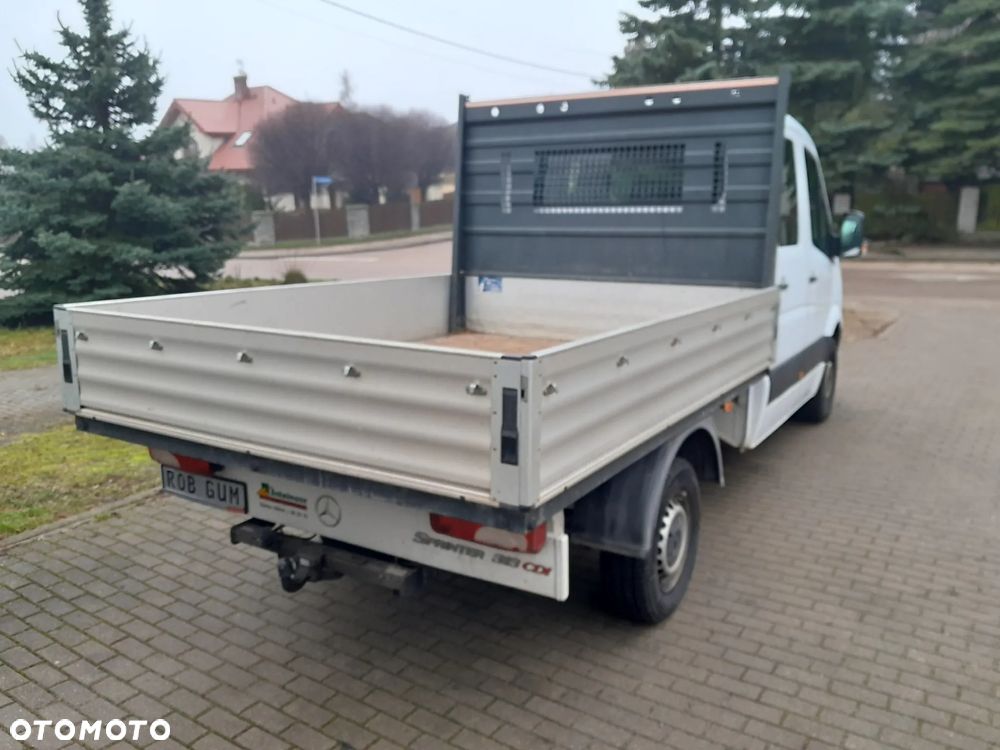 Mercedes-Benz Sprinter - 5
