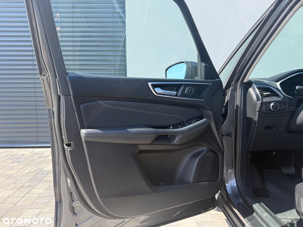 Ford Galaxy - 16