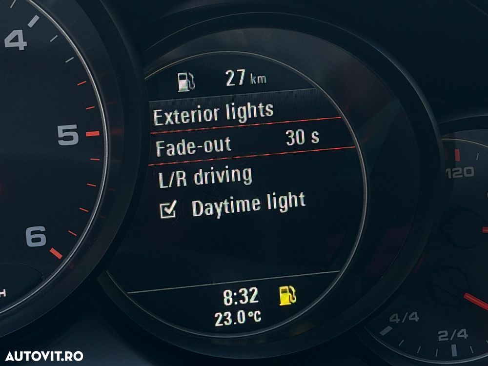 Porsche Cayenne Tiptronic S - 24