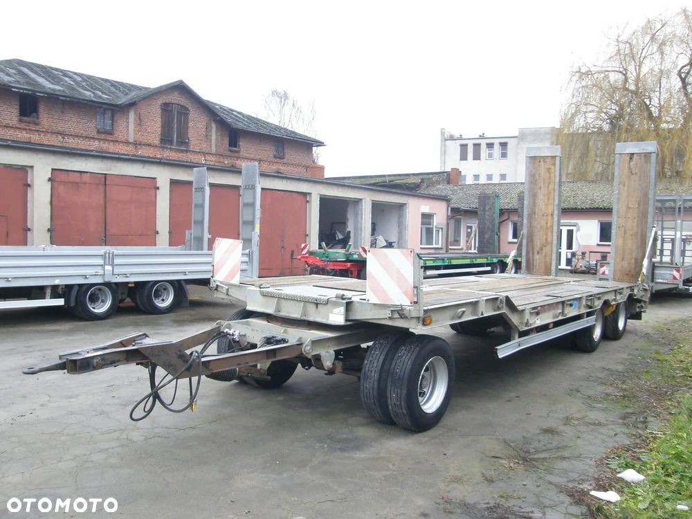 Müller-Mitteltal T3 PROFI 2011 ocynk resor 3 osiowa przyczepa niskopodwoziowa z Niemiec - 3