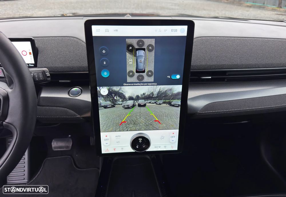 Ford Mustang Mach-E AWD GT - 11