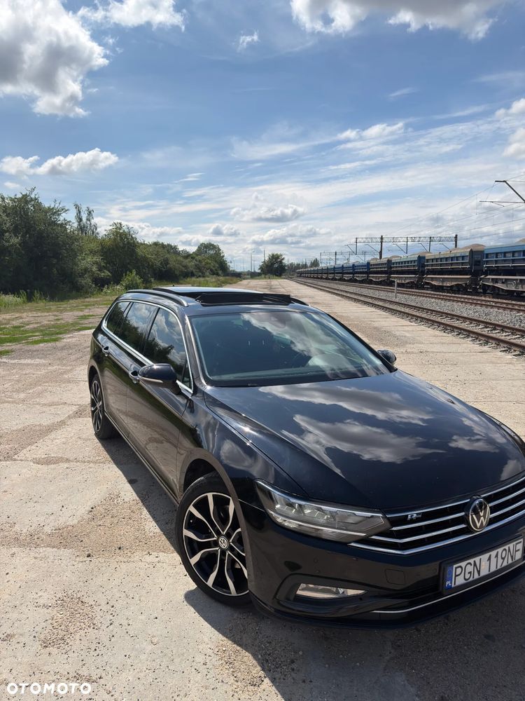 Volkswagen Passat 2.0 TDI SCR DSG - 9