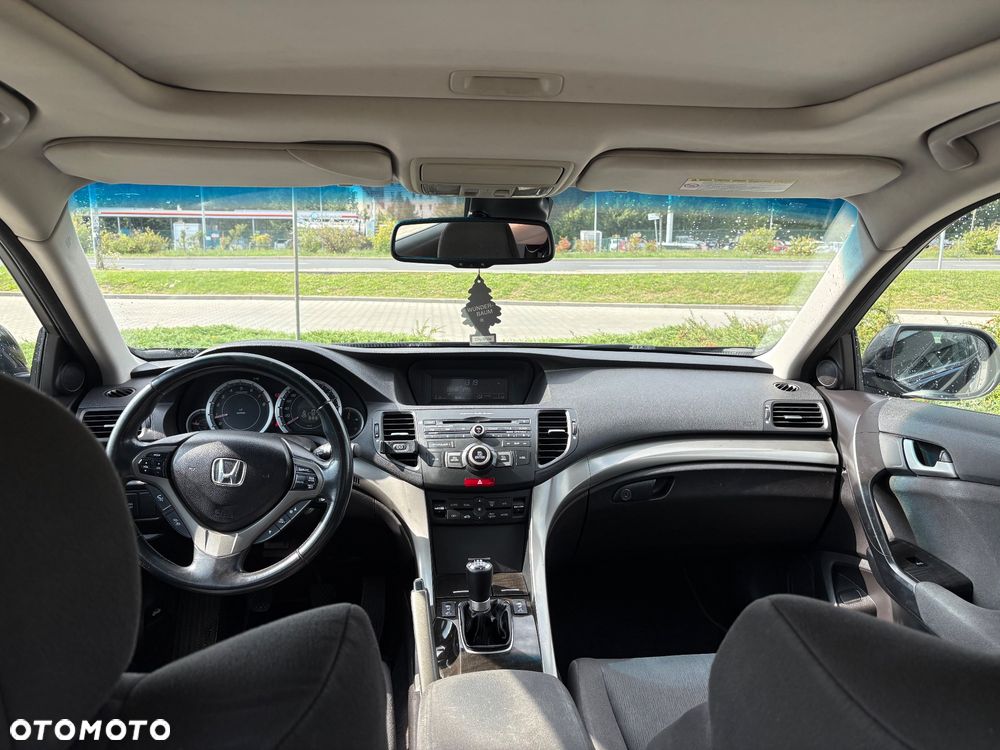 Honda Accord 2.0 Comfort - 8
