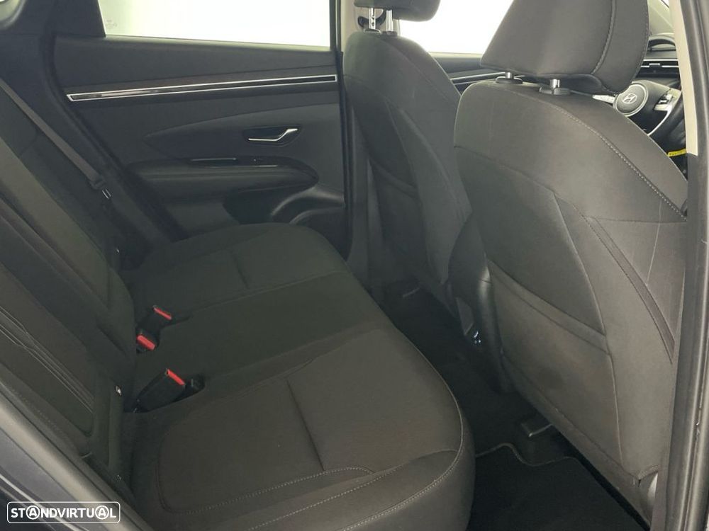 Hyundai Tucson 1.6 T-GDI HEV Premium - 24