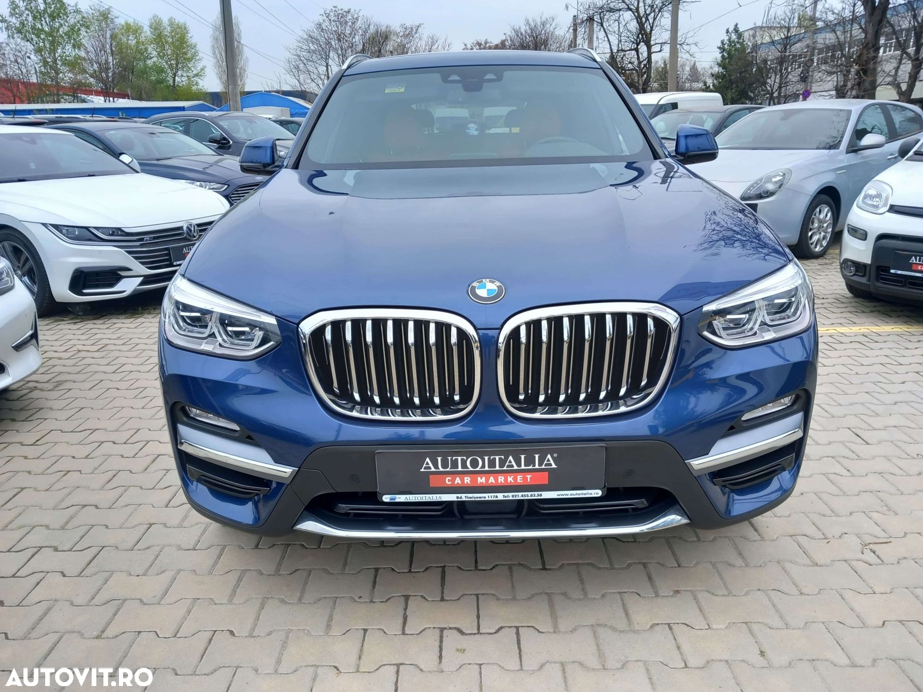 BMW X3 xDrive20d AT Luxury Line - 2
