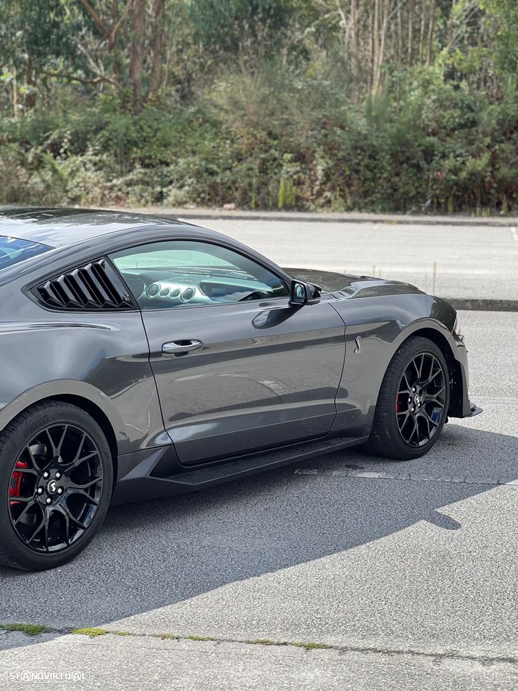 Ford Mustang 2.3 Eco Boost Aut. - 11