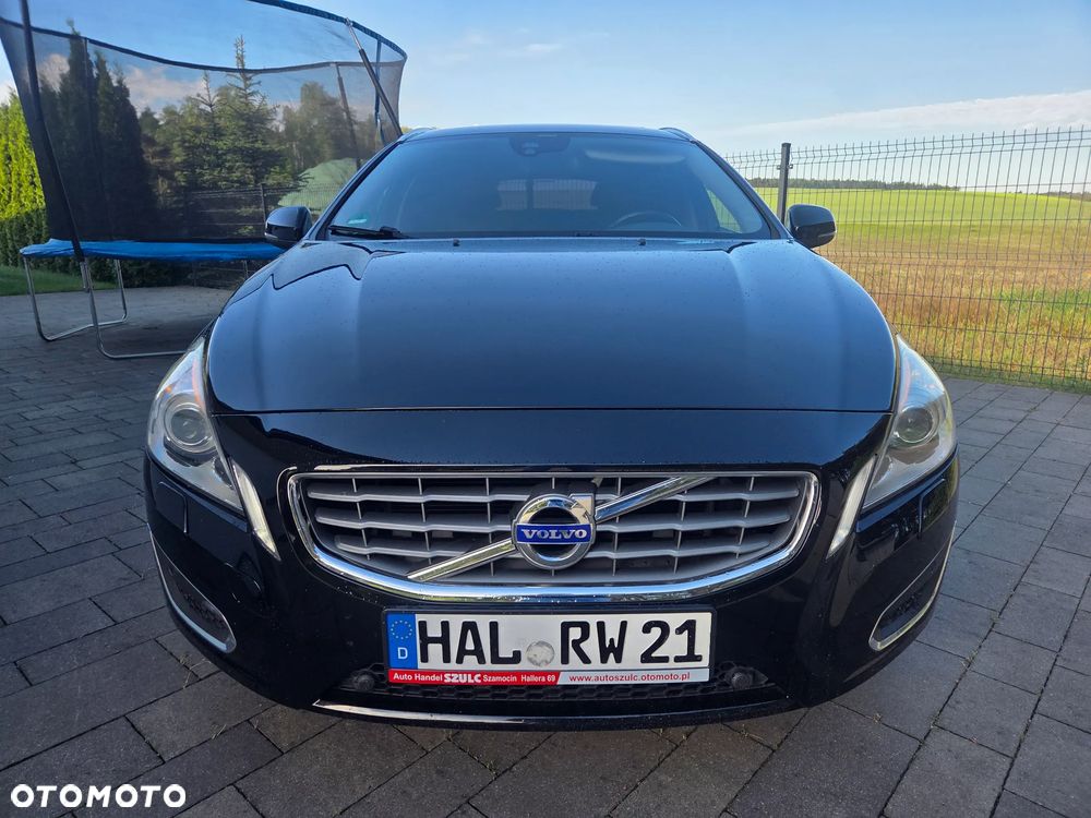 Volvo V60 D4 Geartronic Summum - 2