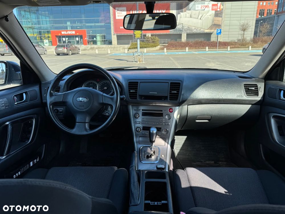 Subaru Outback - 15