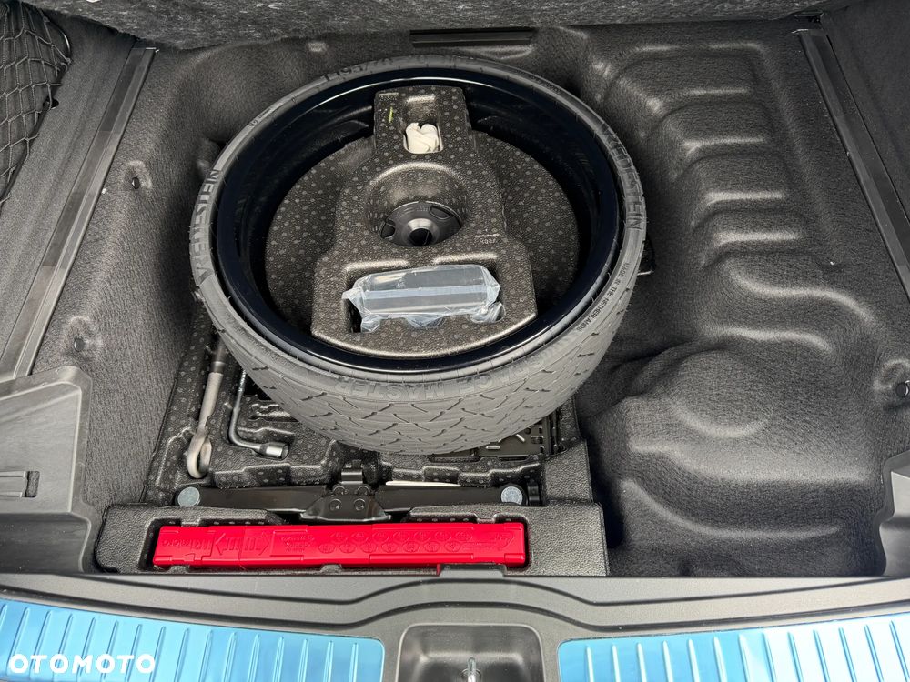 Mercedes-Benz GLE - 16