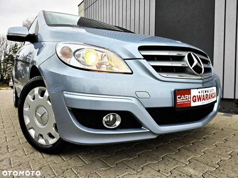 Mercedes-Benz Klasa B 180 BlueEFFICIENCY - 18