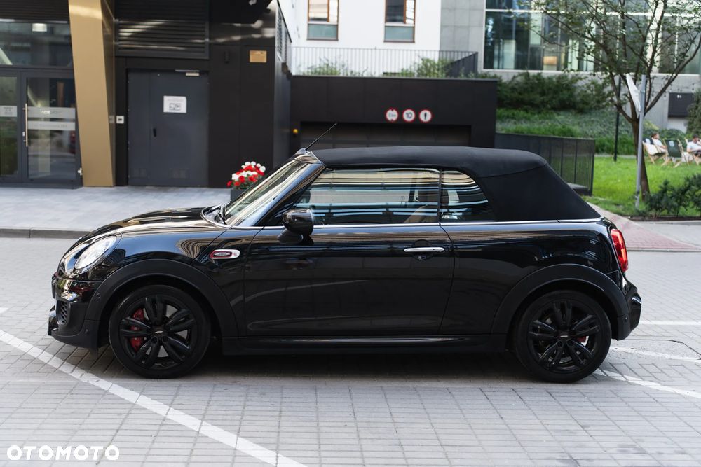 MINI Cooper S Cabrio John Works Trim - 21
