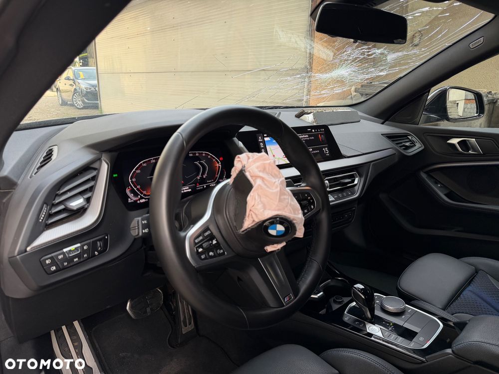 BMW Seria 2 218d GT M Sport - 30