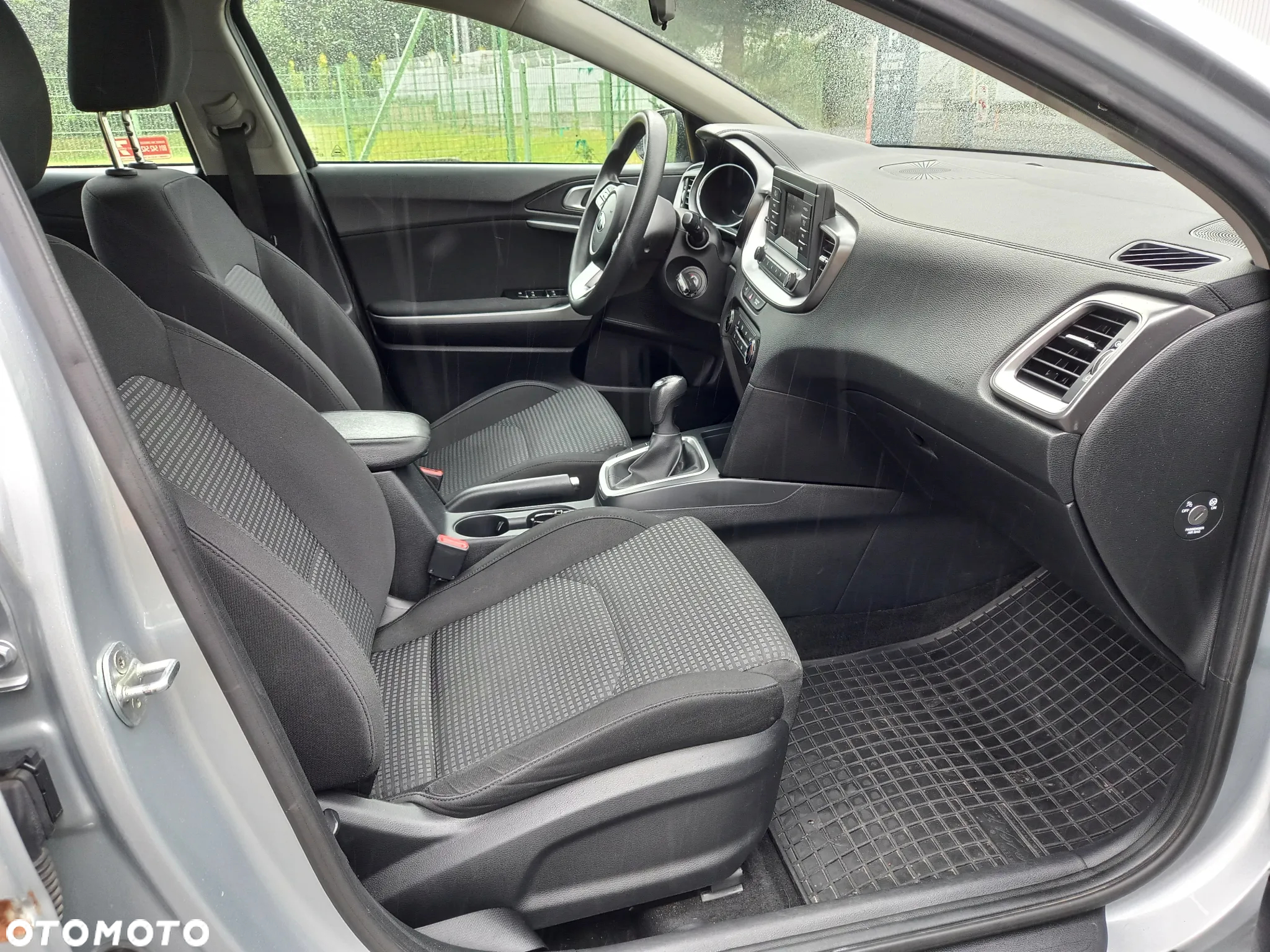 Kia Ceed 1.0 T-GDI L - 2