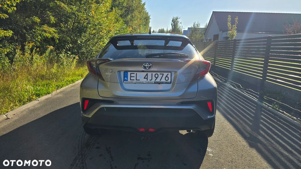 Toyota C-Hr 2018 photo 4