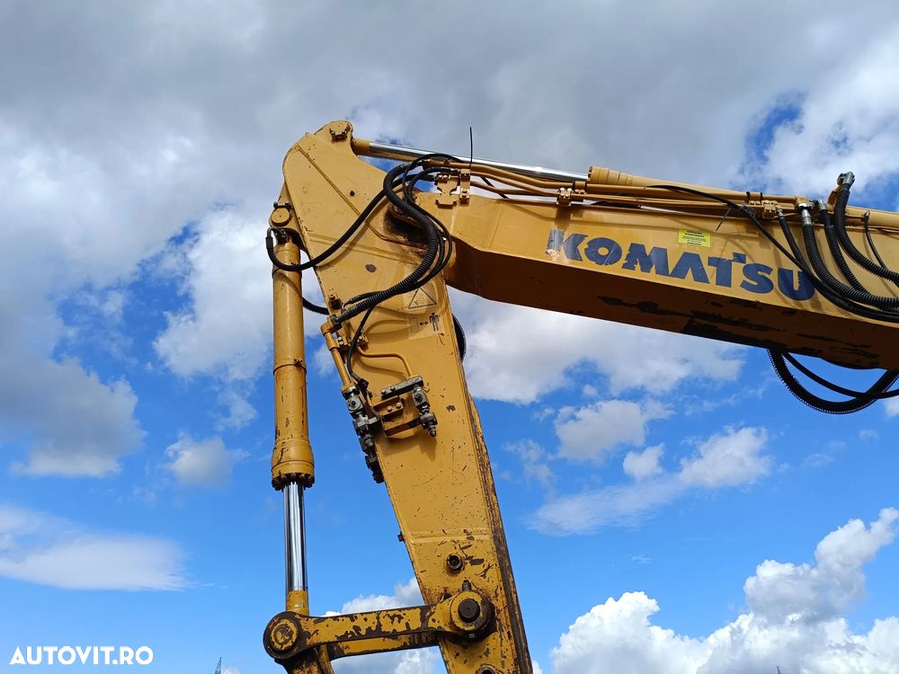 Komatsu PC210NLC-8 - 8
