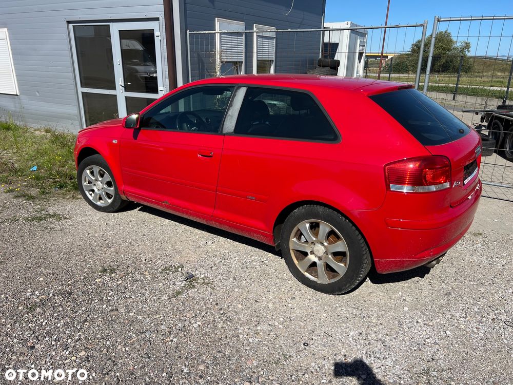 Audi A3 3-drzwiowe 2.0 TFSI quattro Ambition - 4