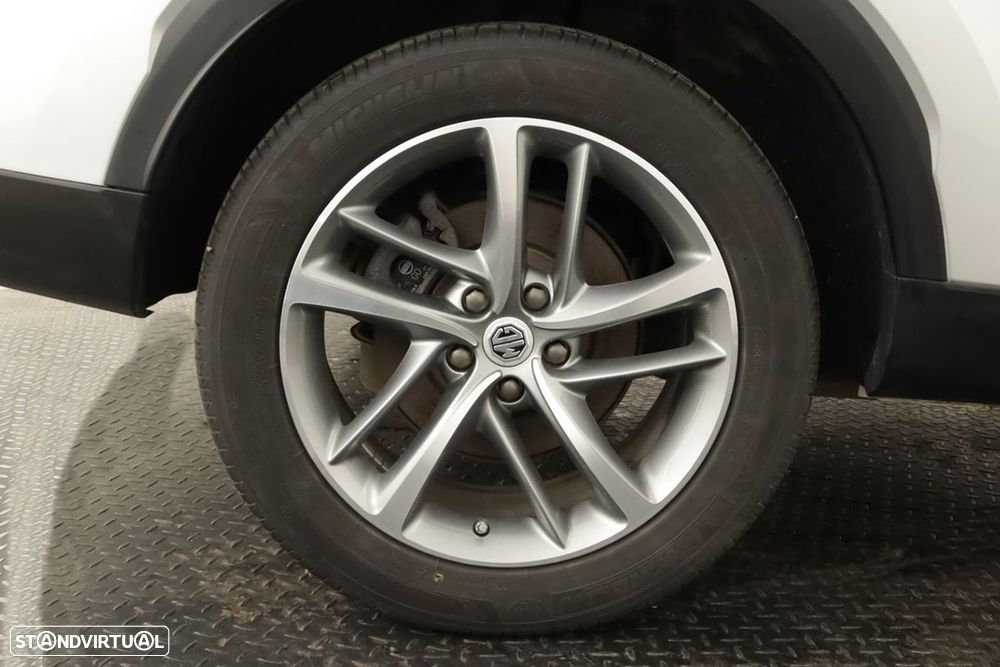 MG EHS 1.5 T-GDI Plug-in Hybrid Luxury - 5