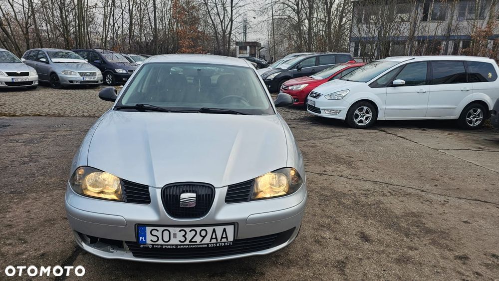 Seat Ibiza 1.4 16V Reference - 9