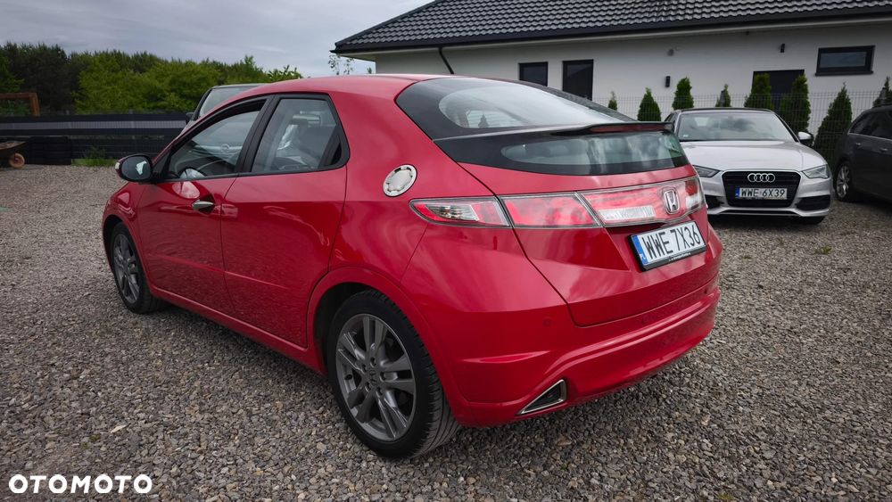 Honda Civic 1.8i-VTEC Sport - 11