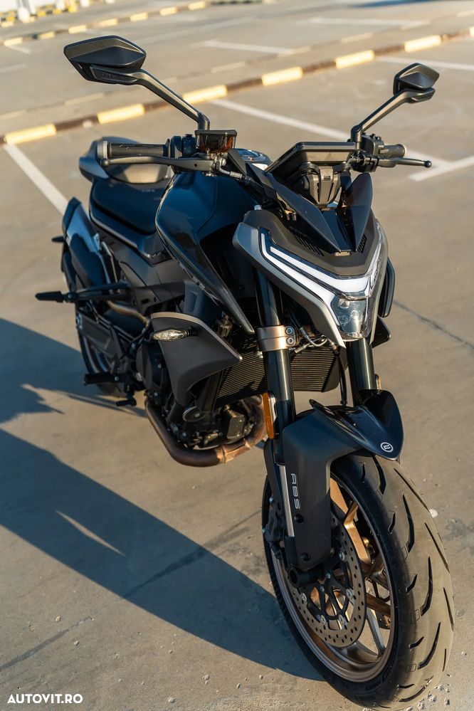 CF Moto 800 NK Advanced - 20